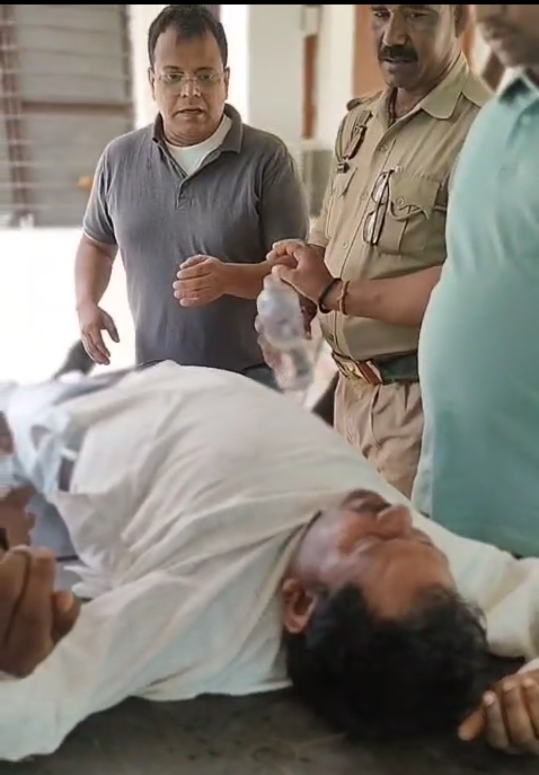 हिरासत के दौरान कांग्रेसी नेता की बिगड़ी हालत