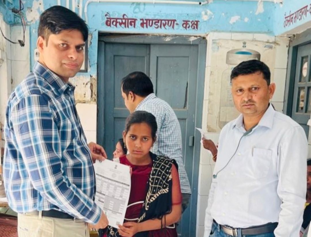 पहले दिन 24 में से 9 किशोरियों को लगाया गया टीका