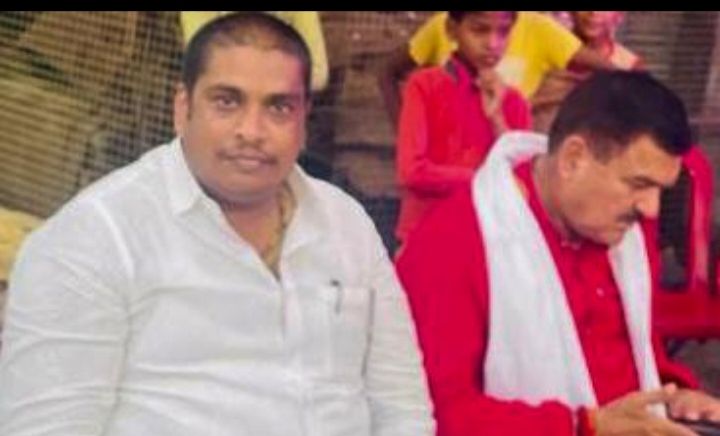 पिंडरा क्षेत्र में पिछले कई दिनों से जल संकट  प्रधान प्रतिनिधि विधायक से मिलकर बताई समस्या