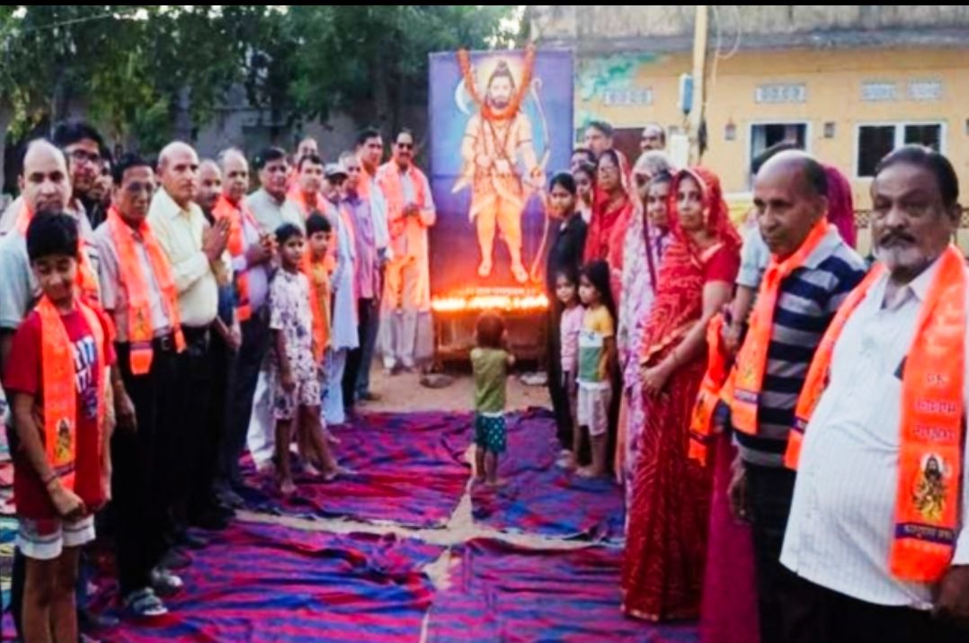 पिंडरा में हिन्दू युवा वाहिनी ने धूमधाम से मनाई परशुराम जयंती