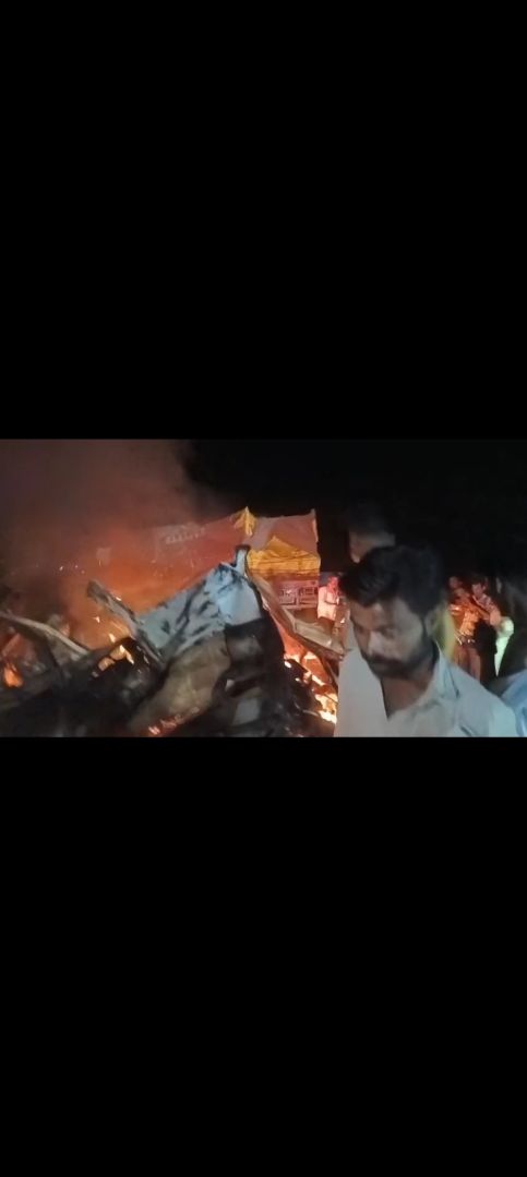 मिर्जापुर। जिले के ड्रमंडगंज क्षेत्र में बुधवार देर शाम एक भीषण सड़क हादसे ने सनसनी फैला दी। 