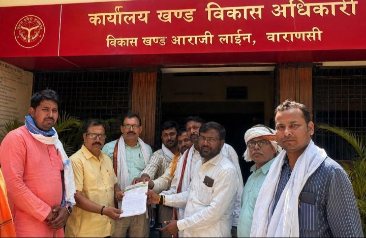 राष्ट्रीय पंचायती राज ग्राम प्रधान संगठन ने विभिन्न मांगों को लेकर मुख्यमंत्री के नाम सौपा ज्ञापन