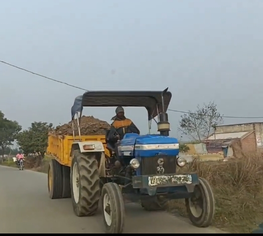 सिंधोरा थाना क्षेत्र में खुले आम चल रहा है मिट्टी खनन का कार्य