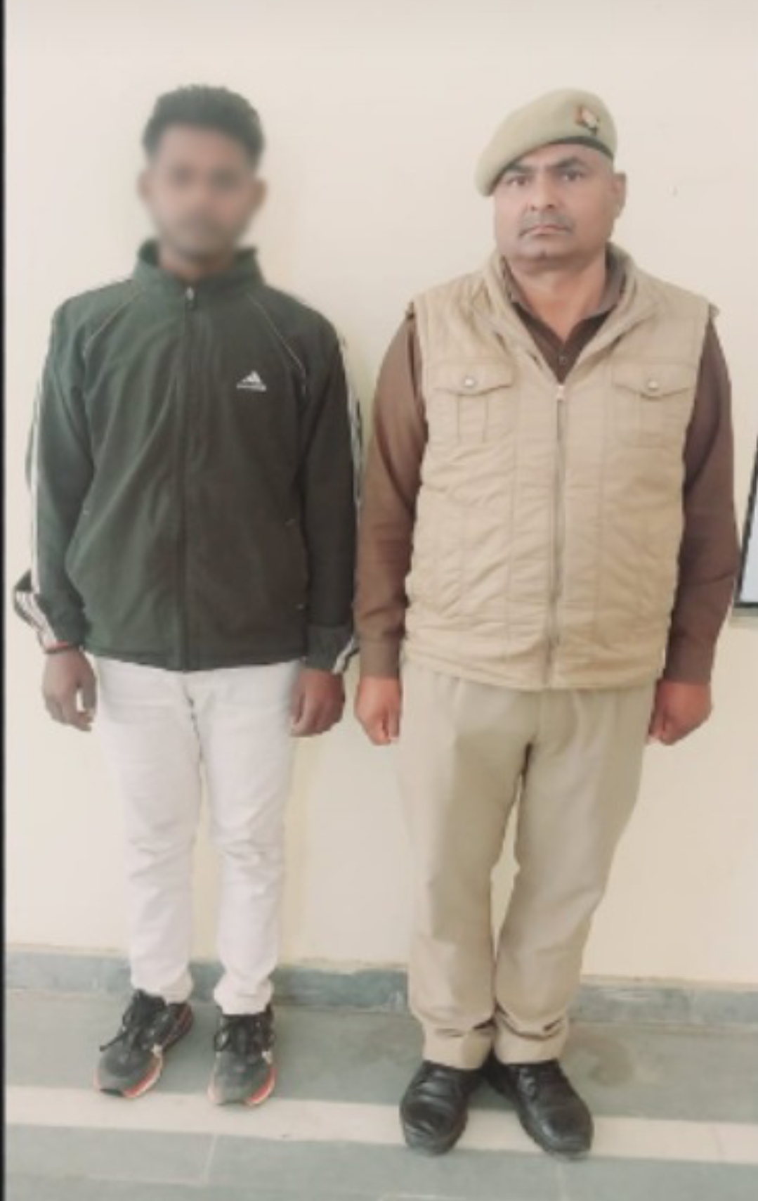 थाना सिंधौरा पुलिस ने शादी करने के इरादे से नाबालिग को भगाने के आरोपी किशन चौहान को किया गिरफ्तार कब्जे से अपहृता बरामद