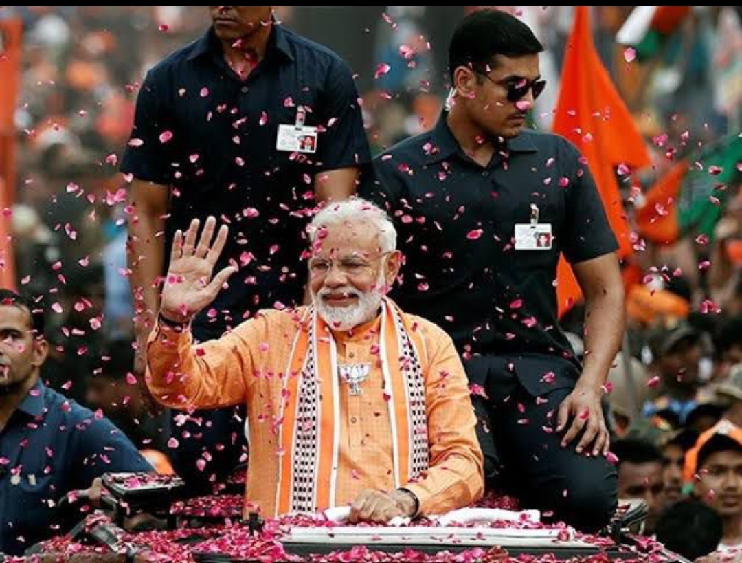 10 साल में 43वीं बार कल काशी आएंगे पीएम मोदी, इस बार काम का हिसाब भी देंगे