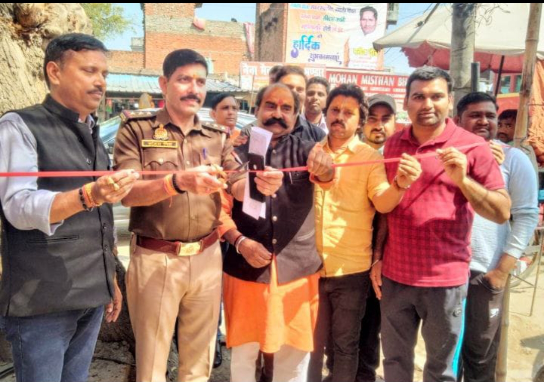 निःशुल्क स्वास्थ्य शिविर में बीमारियों से बचने के लिए बताऐ उपाय