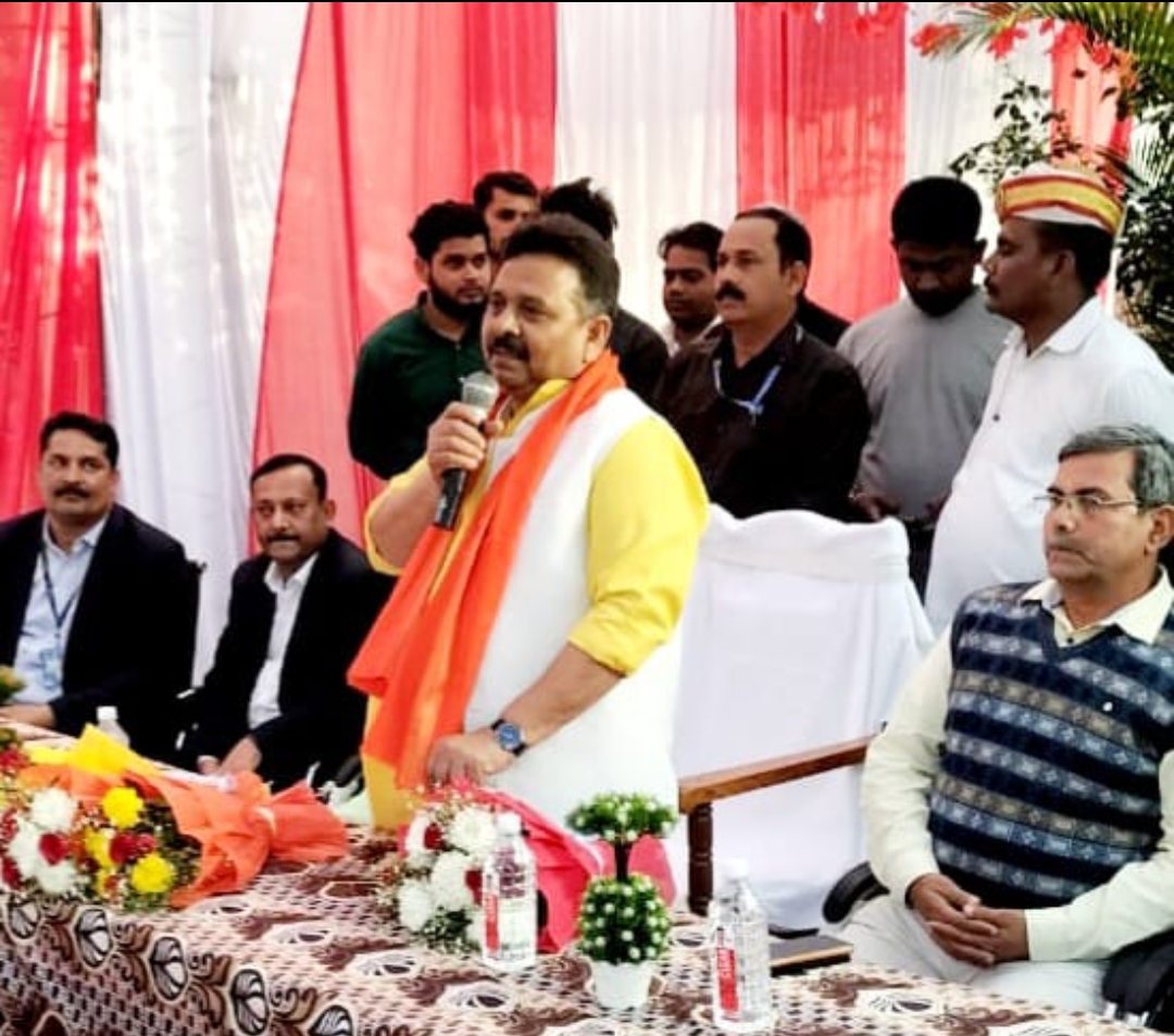 जनता का सहूलियत व अधिकार दिलाना सरकार का दायित्व-- रविन्द्र जायसवाल