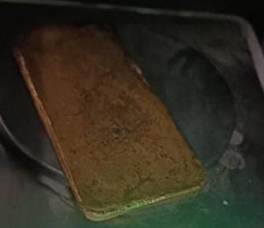 वाराणसी एयरपोर्ट पर पकड़ाया सोना,जब्त कर किया गया विधिक कार्यवाही