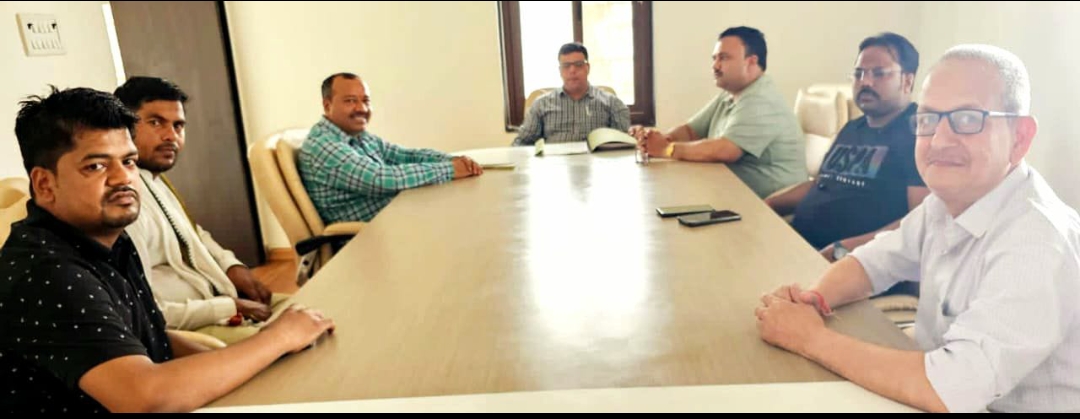 मजदूर दिवस पर एग्रो पार्क में हुई संगोष्ठी