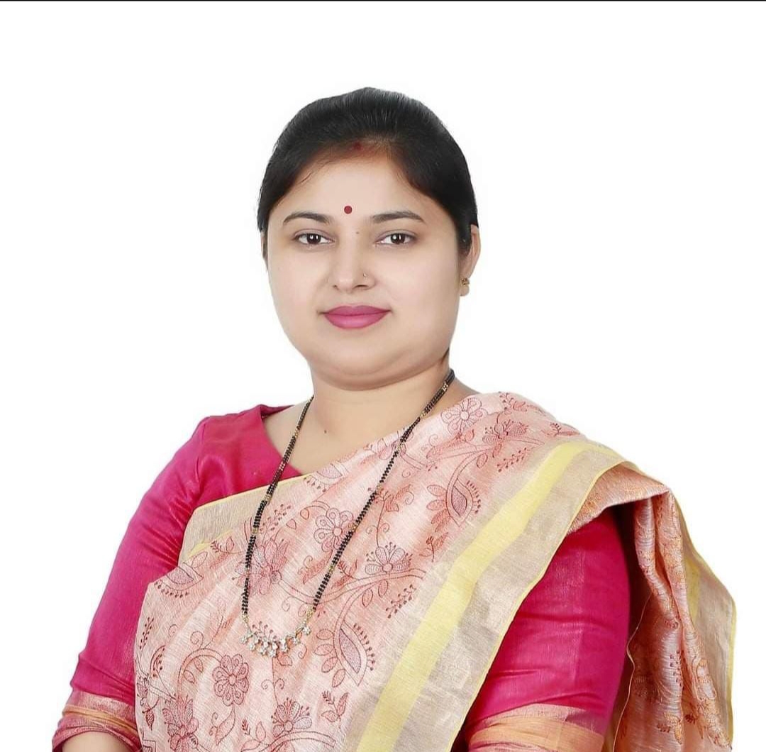 बुलंदशहर : BJP विधायक मीनाक्षी सिंह ने किया एमपी-एमएलए कोर्ट में सरेंडर