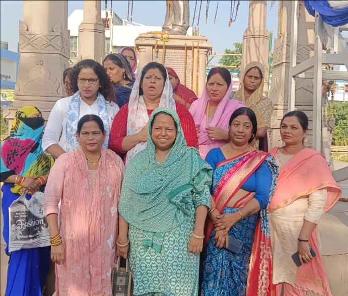 मास रेपिस्ट को फांसी दो