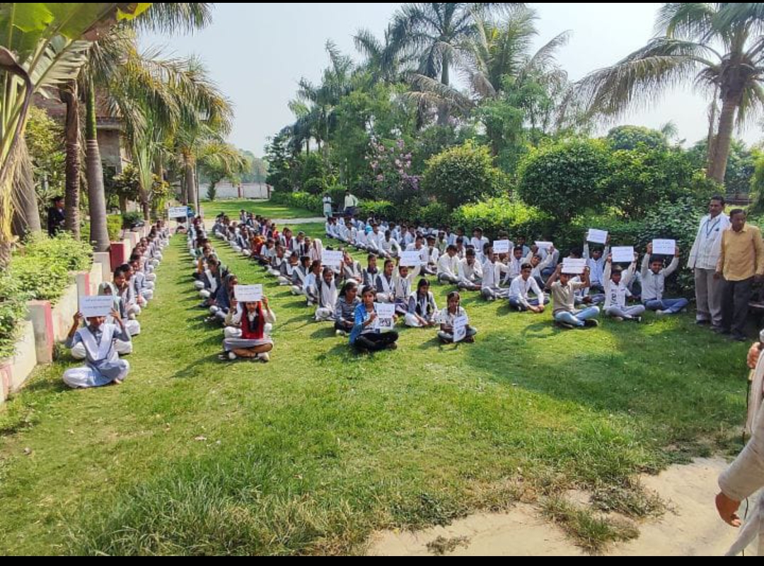 बच्चों को उनके कर्तव्य और अधिकार हेतु किया गया जागरूक