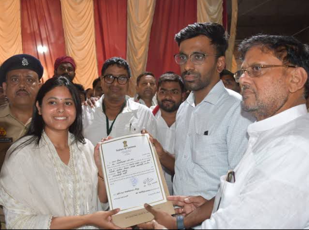 मछलीशहर से सपा की प्रिया सरोज जीतीं