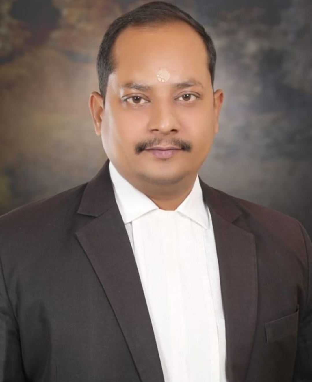 प्रधानमंत्री समेत 28 के खिलाफ दाखिल परिवाद में वाद की पोषणीयता पर बहस पूरी