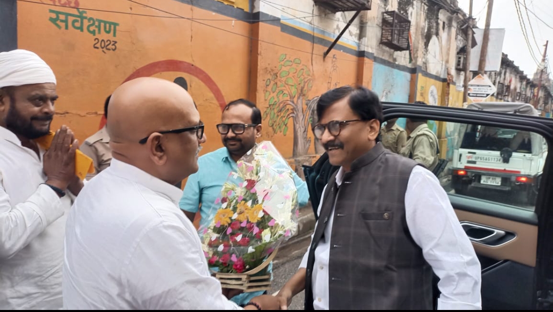 काशी आना पुण्य कर्मों का प्रतिफल, पर कुछ लोगों ने इसे व्यापार बनाकर काशी के आध्यात्मिक महात्म्य के साथ छल किया