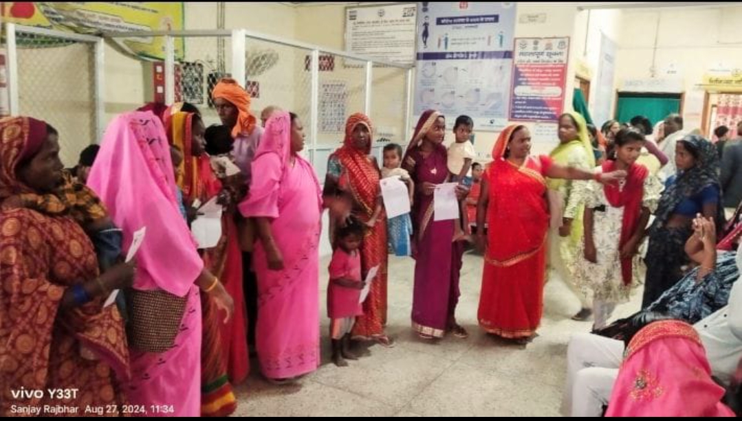 ओपीडी में तैनात चिकित्सक ने इलाज करने से किया इनकार