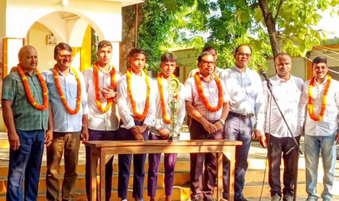 पिण्डरा के छात्र मंडलीय टीम के बने हिस्सा,हुआ स्वागत