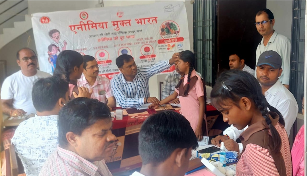 कस्तूरबा आवासीय लगे शिविर से 11 छात्राएं हुई रेफर