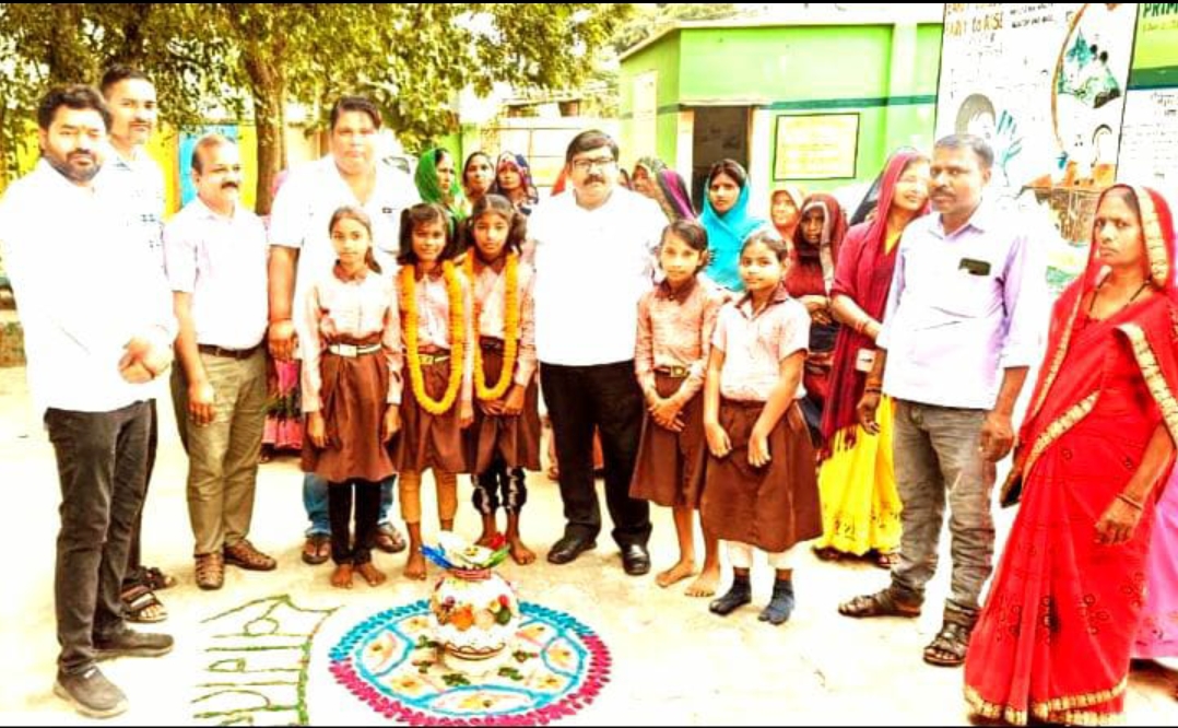 शिक्षा विभाग और इन्वॉल्व लर्निंग सॉल्यूशंस फाउंडेशन ने स्कूल में मनाई दीवाली