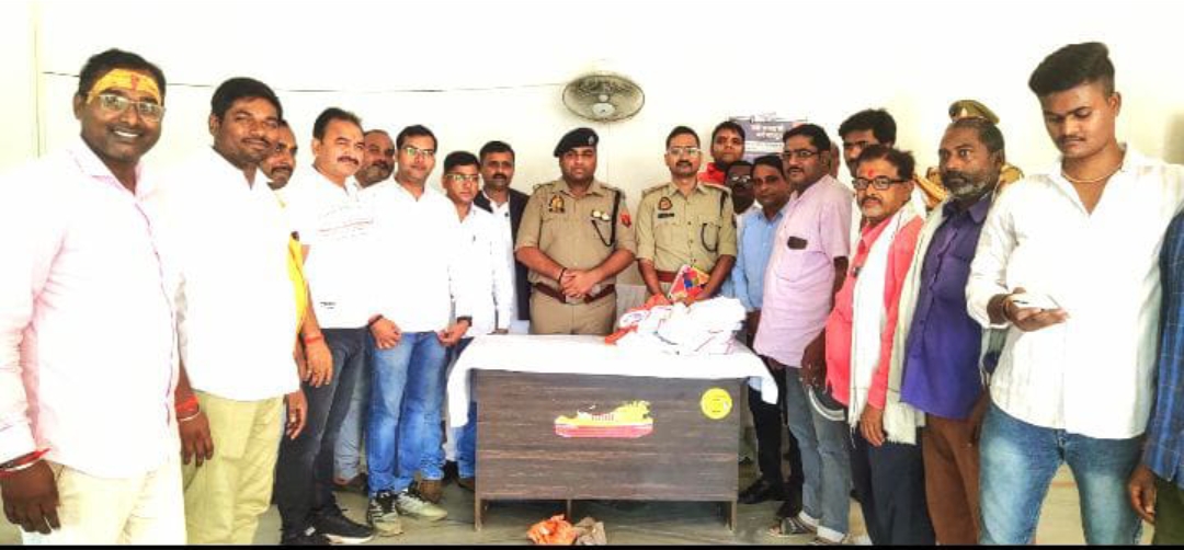 पुलिस उपायुक्त गोमती ज़ोन द्वारा व्यापारियों संग गोष्ठी
