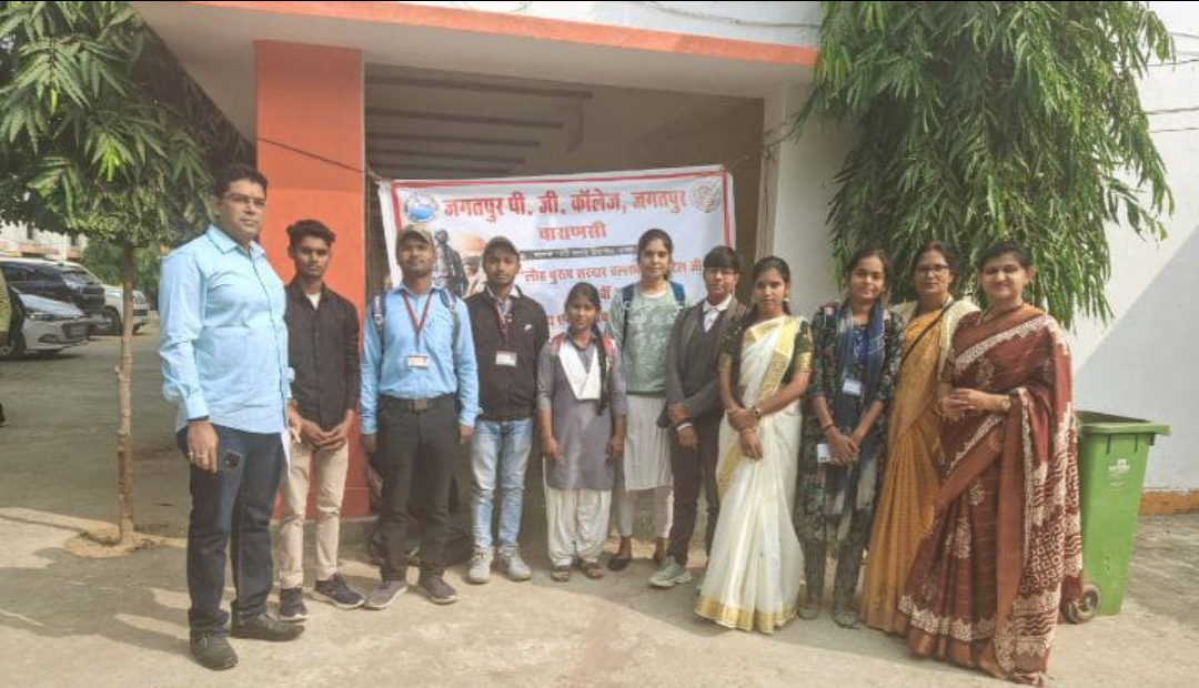 बलदेव पीजी कॉलेज भाषण निबंध व कविता लेखन में प्रथम