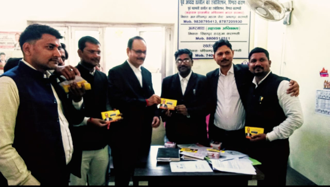 बार चुनाव को लेकर पिंडरा तहसील में हुआ जनसंपर्क