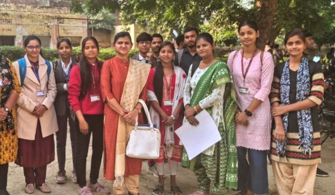 जनपदीय रंगोली प्रतियोगिता में वंदना विश्वकर्मा को मिला द्वितीय स्थान