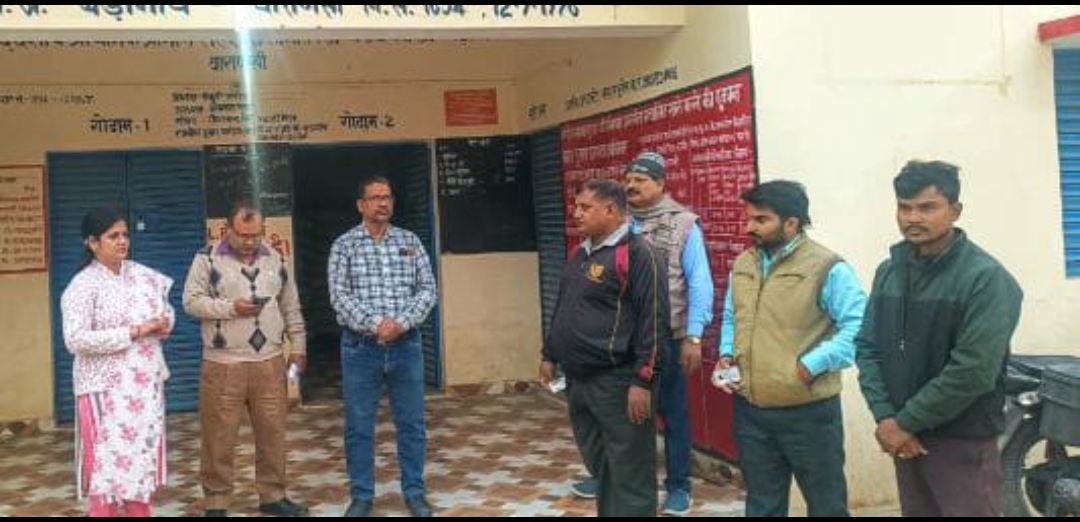 खेल से शारीरिक विकास के साथ संघर्ष और एकता का भाव पैदा होता है