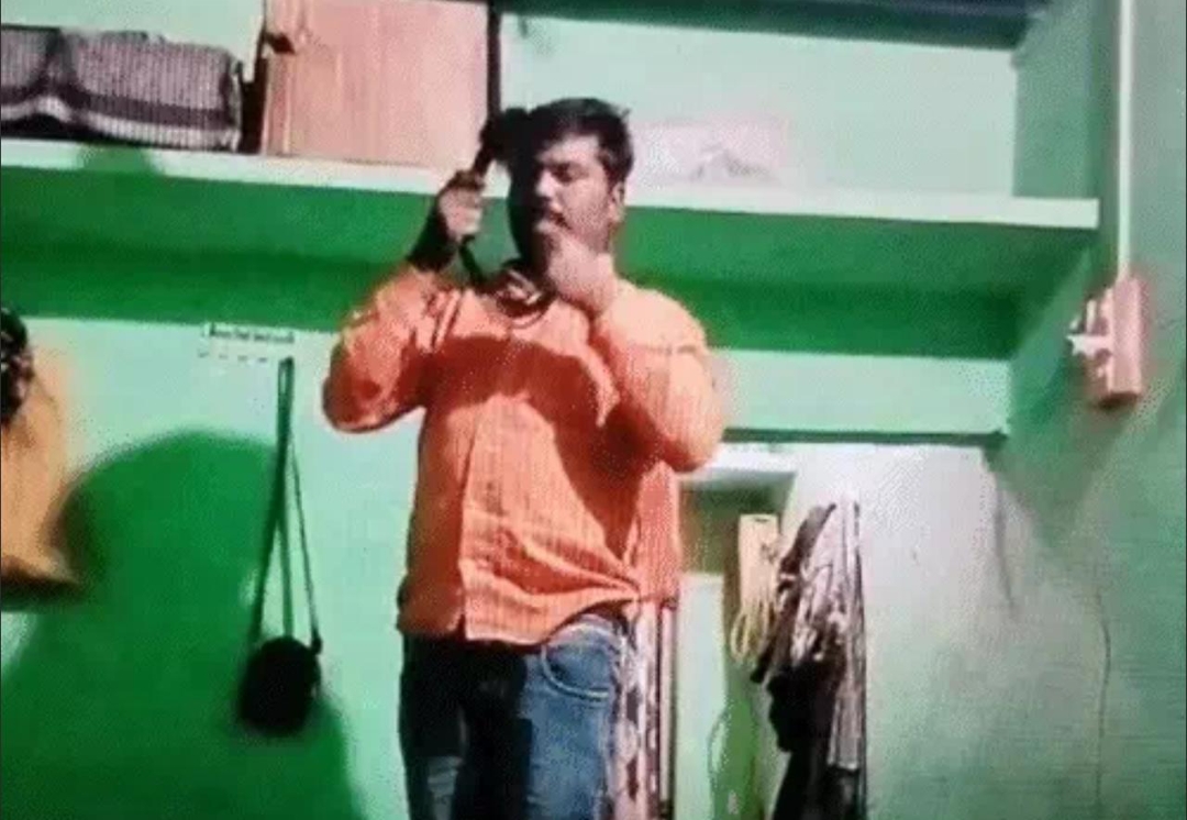 वाराणसी में चार बच्चों के पिता का लाइव सुसाइड: