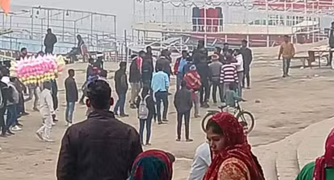 किराए को लेकर नाविकों और पर्यटकों में मारपीट, पुलिस ने छह को उठाया; ऐसे शुरू हुआ था विवाद
