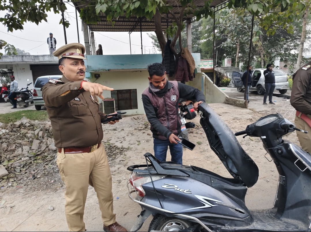 कुंभ मेला में पुलिस चला रही आपरेशन चक्रव्यूह