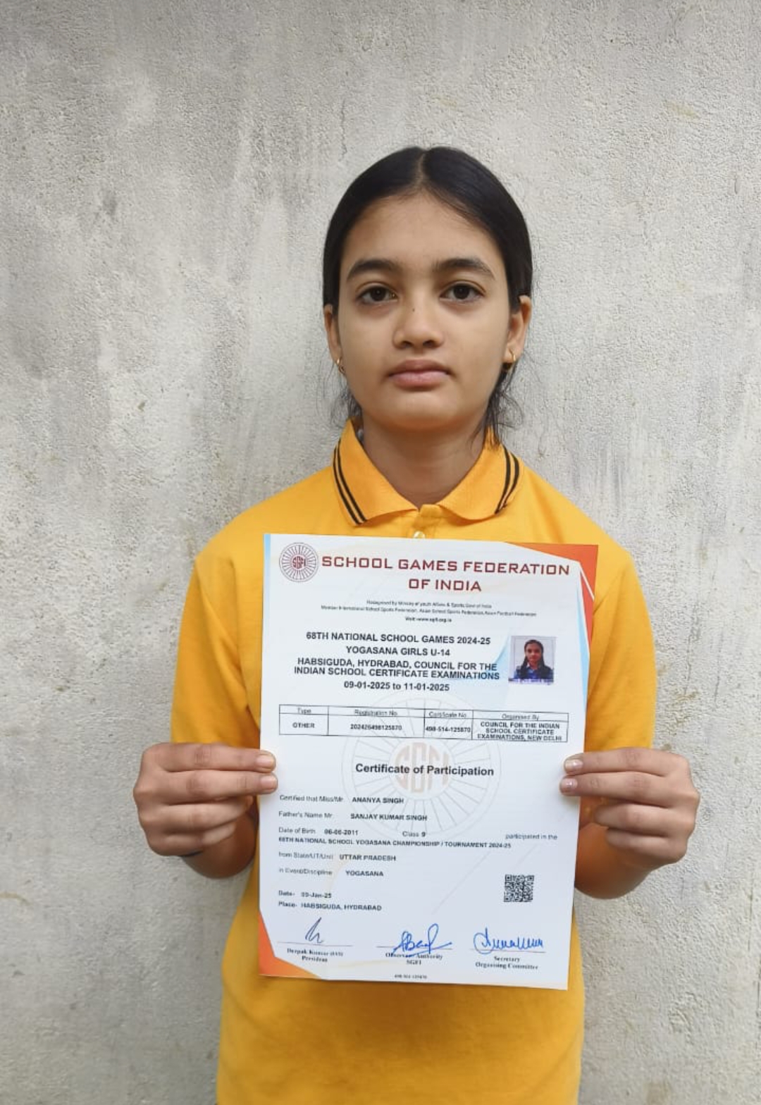 अनन्या सिंह ने योगासन में बढ़ाया पिंडरा का मान