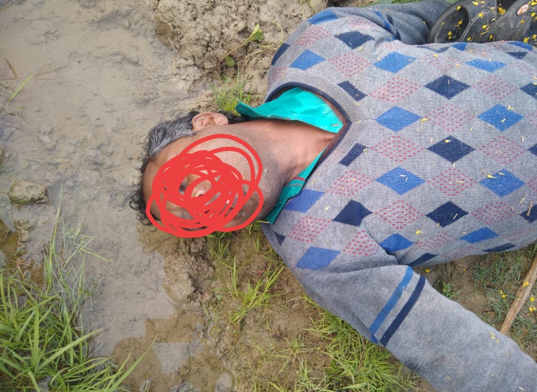 वाराणसी सिंधोरा थाना क्षेत्र गजेंद्र गांव के पास एक खेत में मिमी अज्ञात अधेड़ की शव