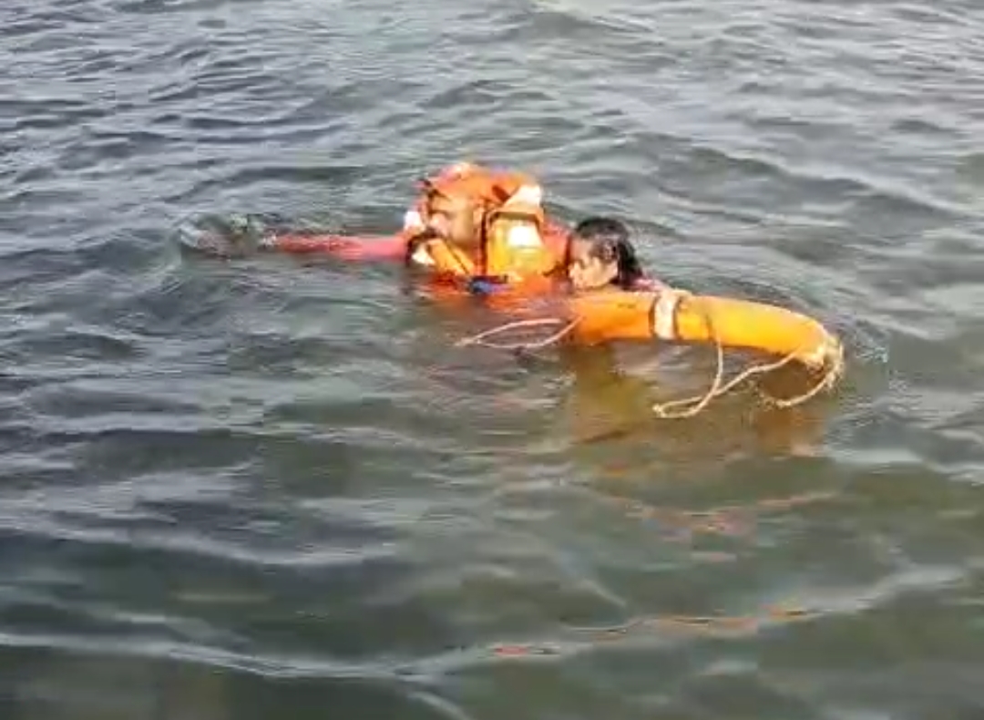 एनडीआरएफ ने बचाई एक महिला की जान