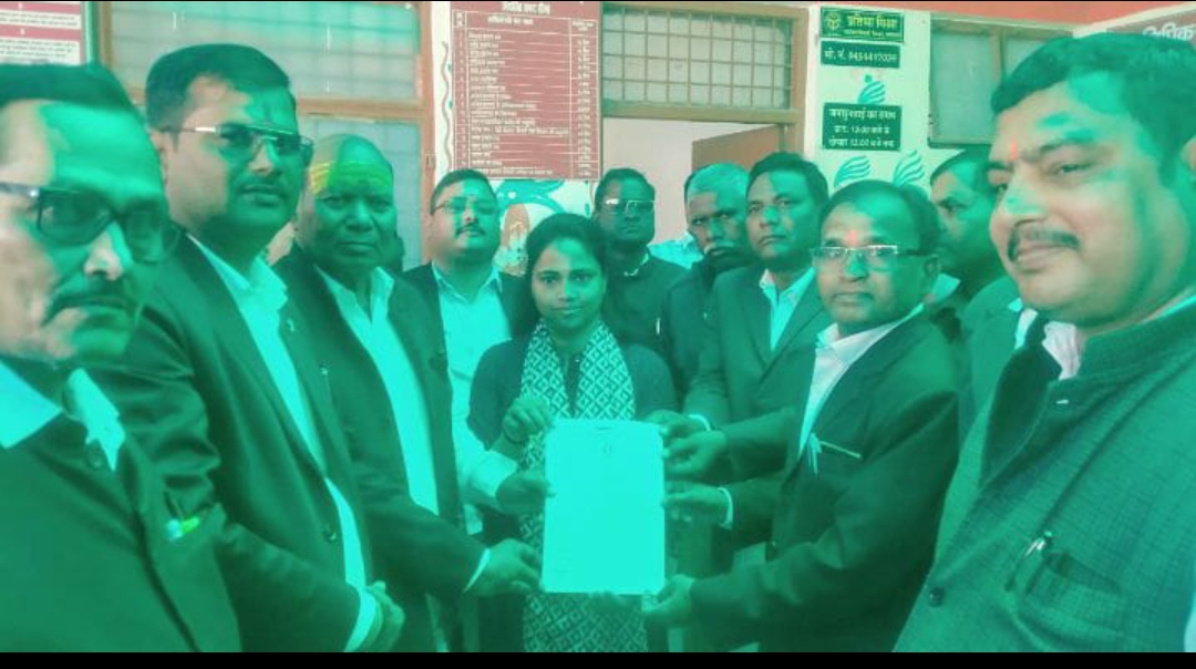 अधिवक्ता अधिनियम संशोधन कानून के विरोध में उतरे अधिवक्ता