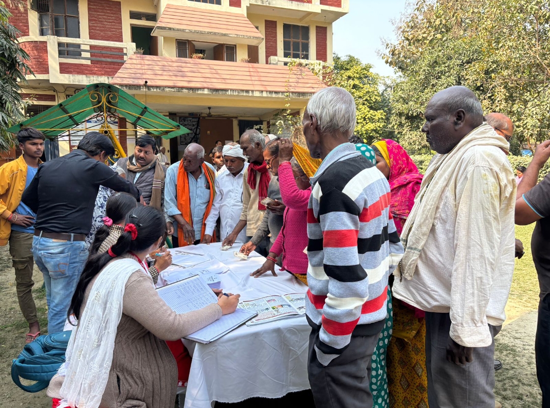 कुटुंबग्राम में हुआ वृहद स्वास्थ्य शिविर का आयोजन