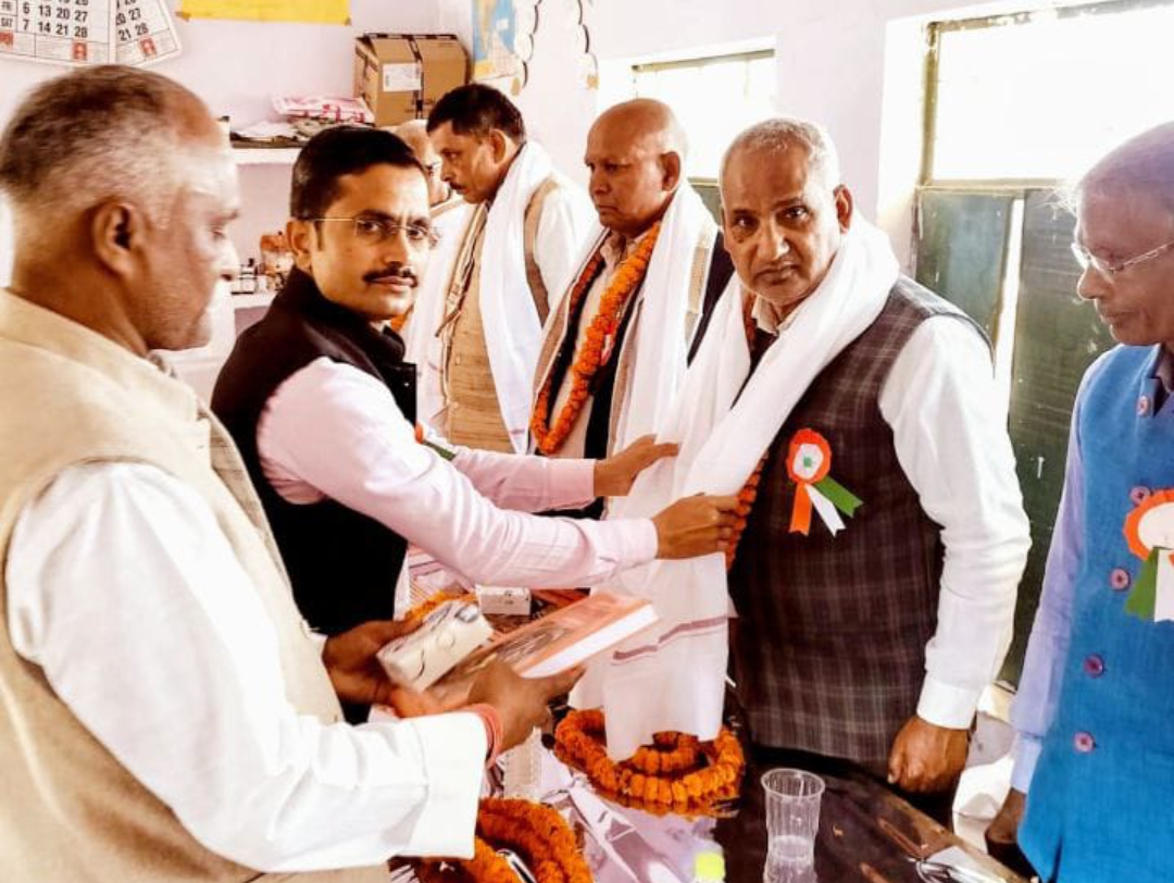 शिक्षक कभी सेवानिवृत्त नही होता-- बीईओ विनोद मिश्रा