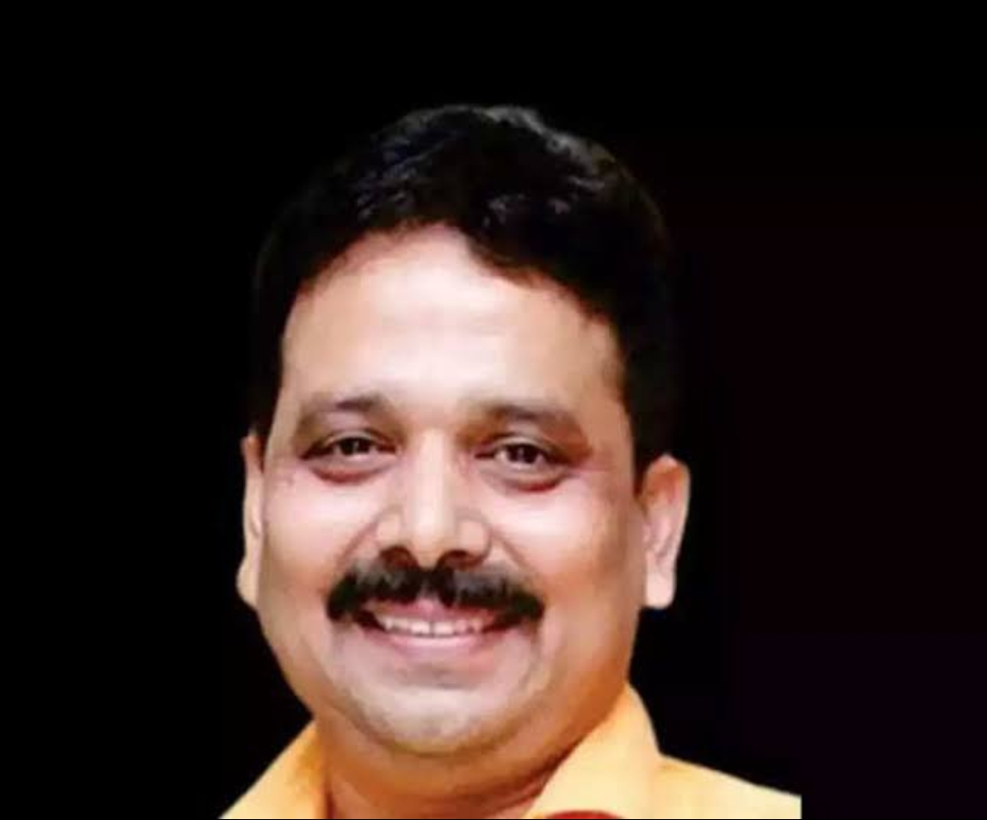 जनता की सुविधा हेतु 1 घंटे बढ़ाया गया निबंधन कार्यालयों का समय-स्टांप मंत्री