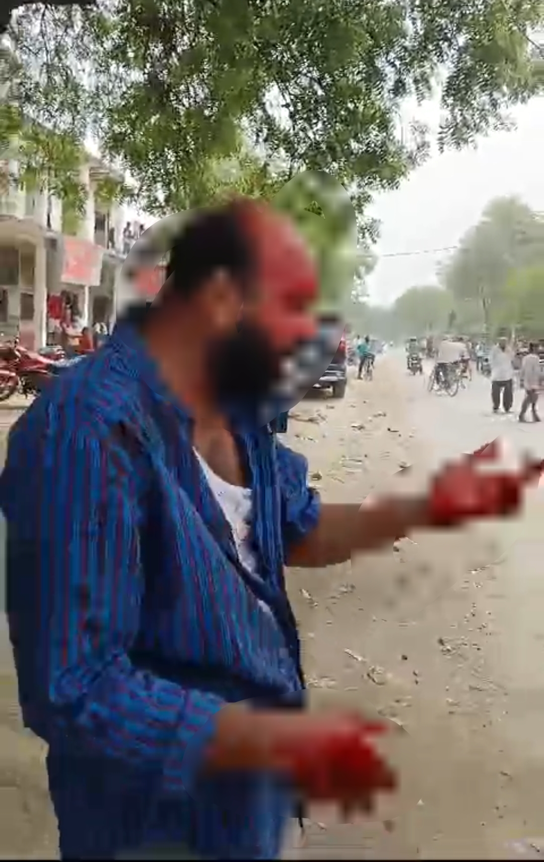 दूध न देने पर दबंगों ने सिर फोड़ा