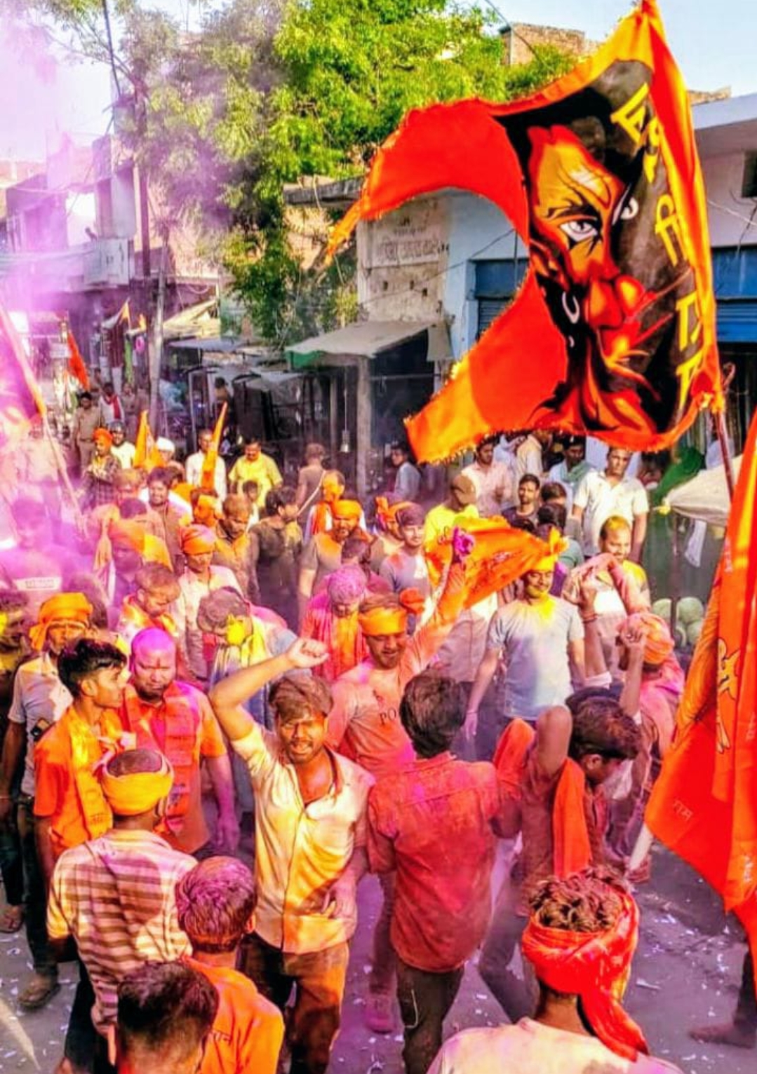 रामनवमी पर निकली भव्य शोभायात्रा