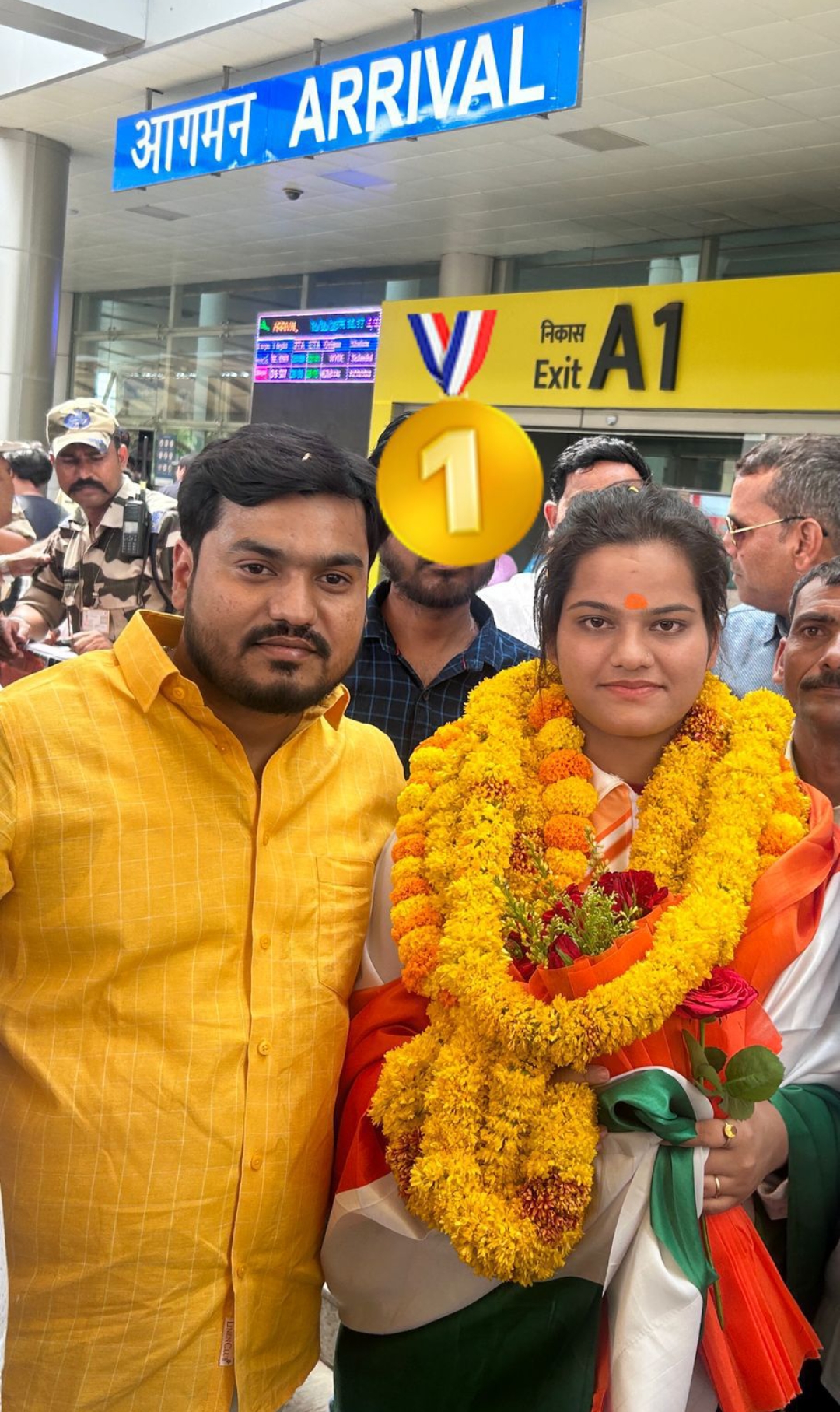 काशी की बेटी खुशी सिंह ने अंतरराष्ट्रीय कराटे प्रतियोगिता में जीता रजत पदक, भारत का बढ़ाया मान