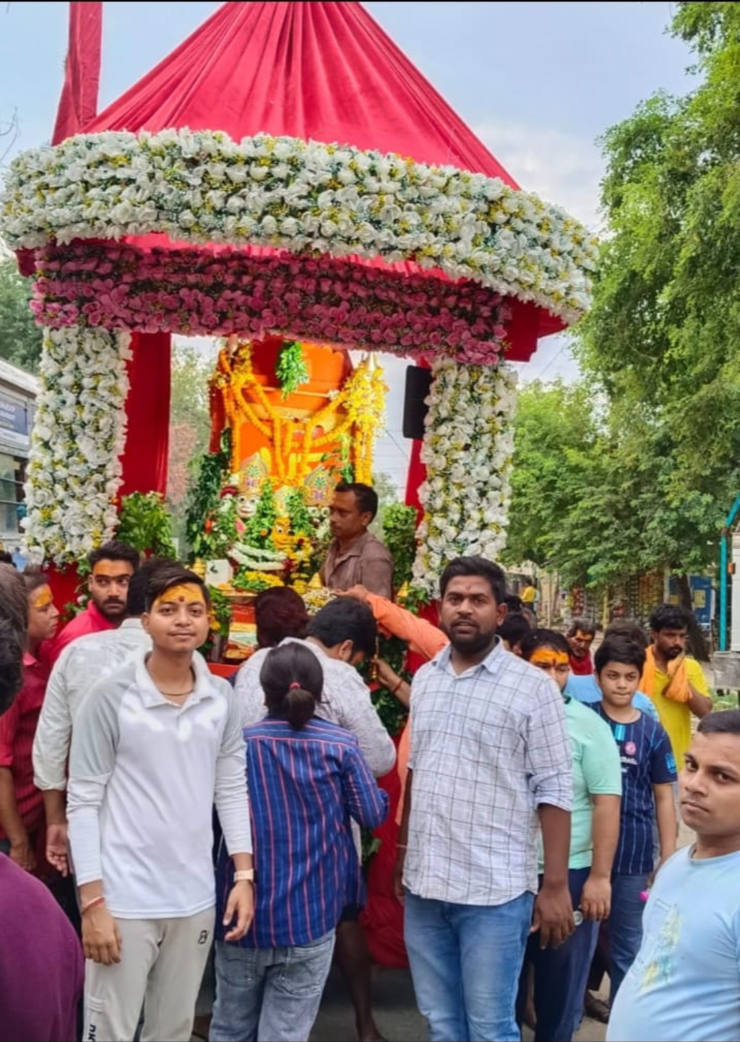 पिंडरा बाजार में निकली भव्य जगन्नाथ रथयात्रा