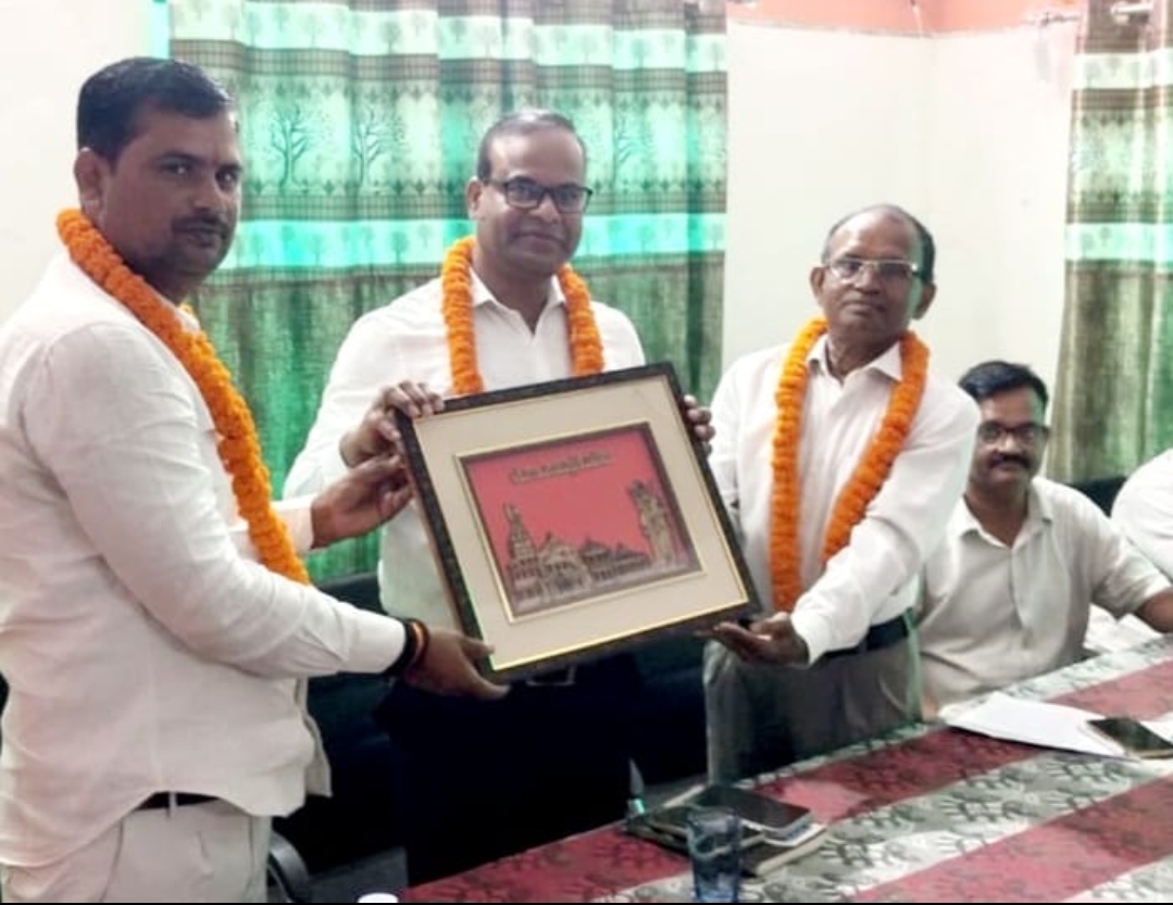 अधिवक्ताओं ने मनाया देशभक्त शहीद आजाद की जयंती