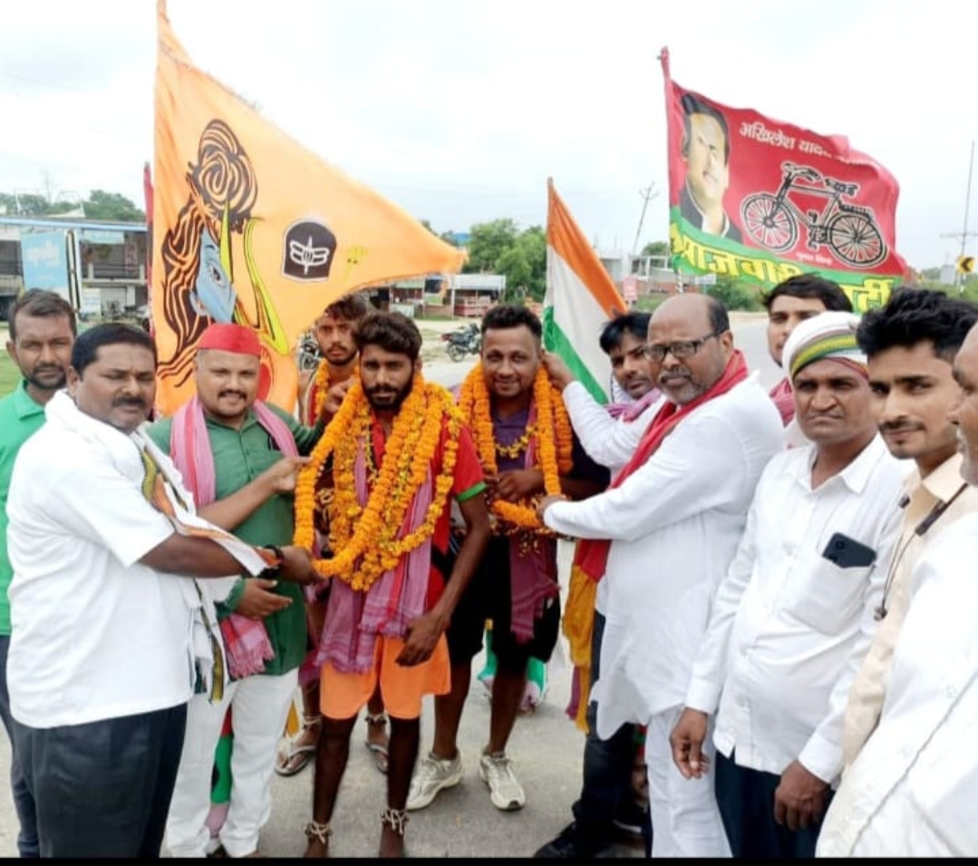 पीडीए जल कलश यात्रा का हुआ भव्य स्वागत