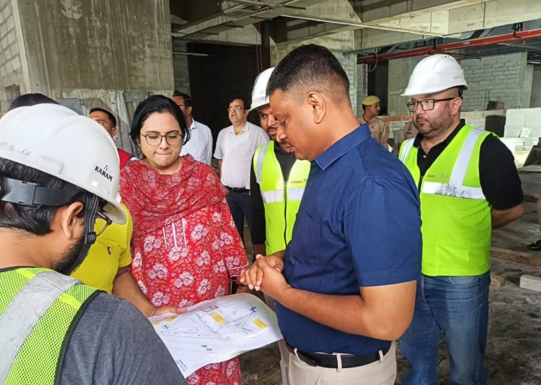 मंडलायुक्त एस. राजलिंगम ने किया वाराणसी रोपवे परियोजना का स्थलीय निरीक्षण, सितंबर तक तेज़ी से पूरे होंगे अहम कार्य