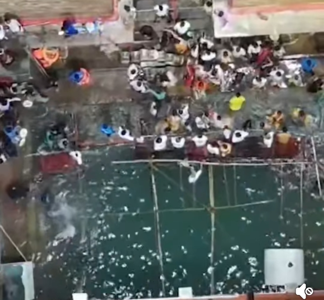 लोलार्क कुंड में उमड़ा आस्था का सैलाब – संतान प्राप्ति की कामना से 2 लाख श्रद्धालुओं ने लगाया पुण्य स्नान