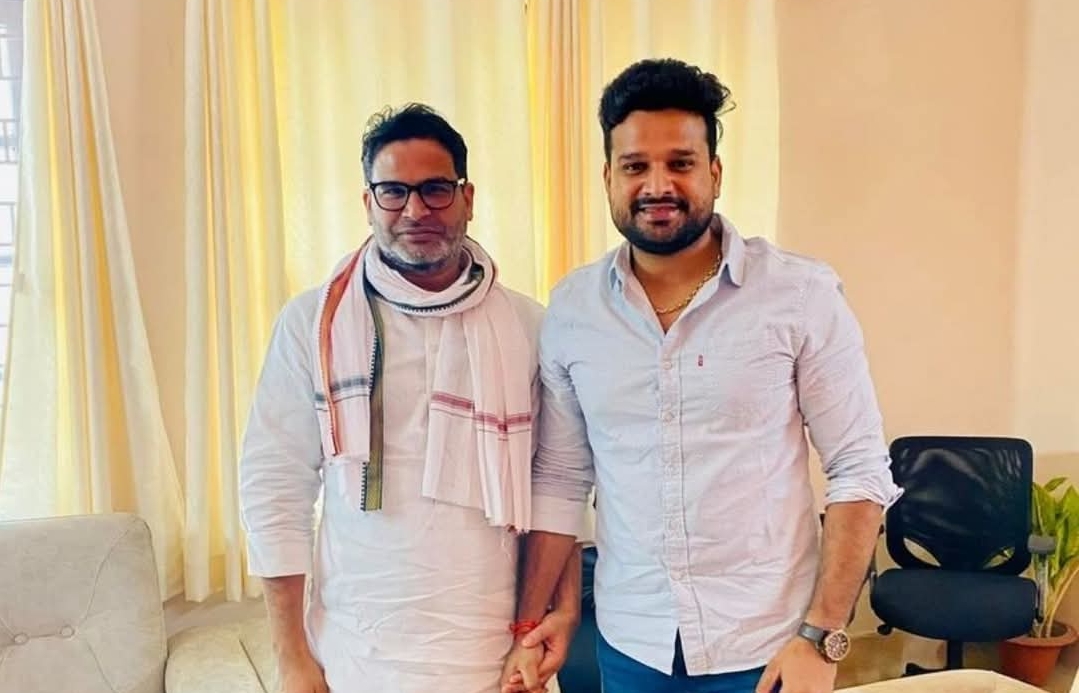 जमीन से जुड़े नेता ही कर पाएंगे काम” – रितेश पांडे का कटाक्ष बॉलीवुड-भोजपुरी एक्टर्स पर