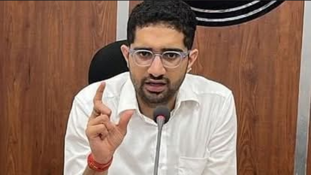 वाराणसी में जिला स्वास्थ्य समिति की बैठक — सीडीओ ने दिया कड़े निर्देश, टीकाकरण पर फोकस