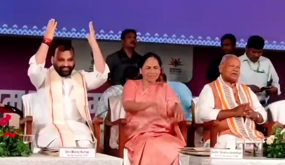 वाराणसी में शुरू हुआ एमएसएमई सेवा पर्व 2025 – युवाओं और महिलाओं को उद्यमिता के लिए किया प्रोत्साहित