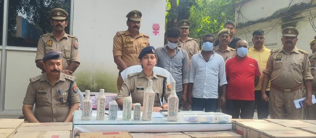 शराब माफियाओं पर पुलिस का चक्रव्यूह — 10 लाख की अवैध शराब बरामद.